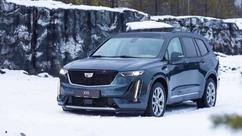 В России начались продажи двух новинок от Cadillac