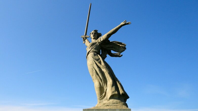 «Родину-мать» сняли на видео с высоты птичьего полета