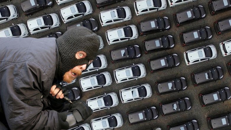 Названы самые угоняемые в России автомобили