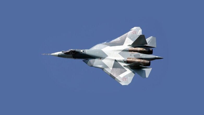 Истребитель Су-57 станет носителем боевых дронов