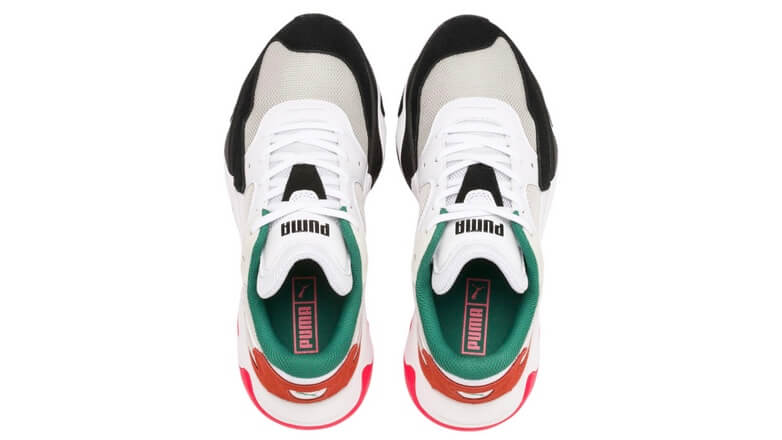 Пользователи сети увидели черты Гитлера в кроссовках Puma