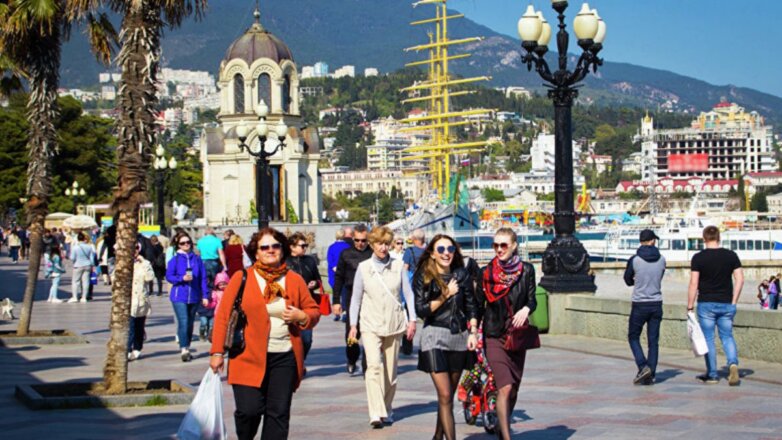 Крым попал в топ-10 популярных направлений на майские праздники