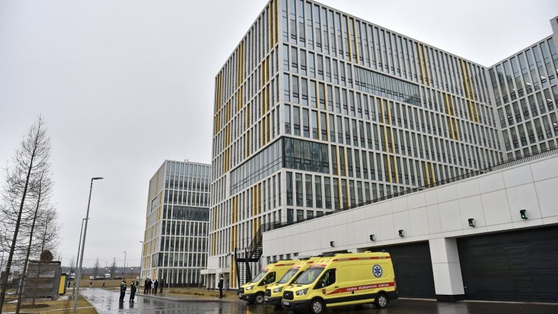 Главврач больницы в Коммунарке назвал число поступивших пациентов