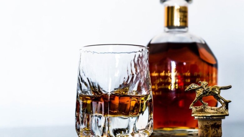 Ученые назвали самый опасный вид алкоголя