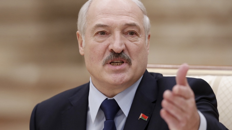 Лукашенко заявил, что НАТО хочет "захватить западные земли Белоруссии"