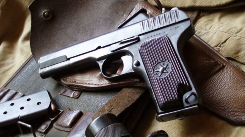 «Профиль» составил рейтинг переоцененных пистолетов XX века