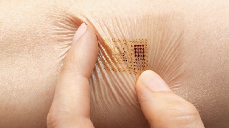 Ученые создали «электронную кожу» с необычным способом подзарядки