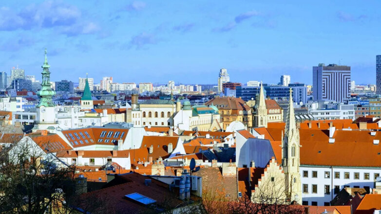 Посла РФ вызвали в МИД Словакии из-за заявления об осквернении кладбища русских солдат