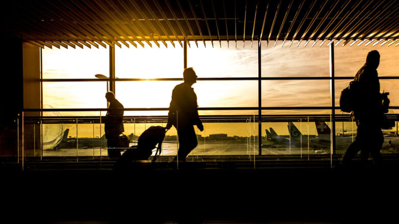 Ростуризм опубликовал список ограничений при въезде в зарубежные страны