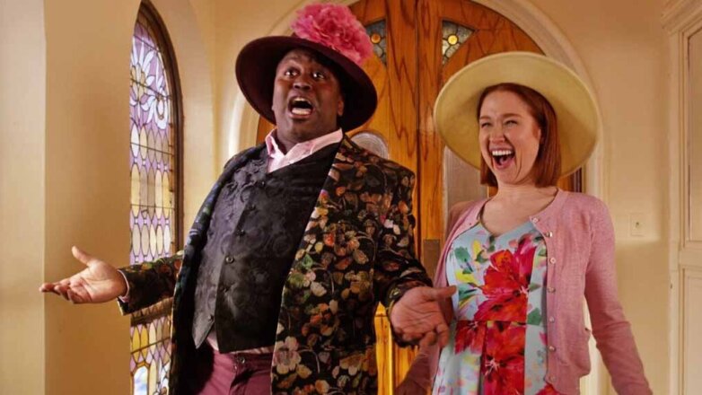 С 12 мая на Netflix стартует «Несгибаемая Кимми Шмидт: Кимми против преподобного»