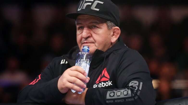 Друг семьи рассказал о состоянии отца Нурмагомедова