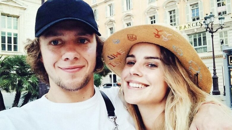 Хоккеист Панарин сделал предложение дочери главного тренера «Спартака»