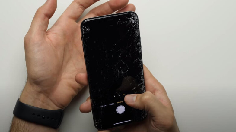 Новый iPhone SE проверили на «прочность»