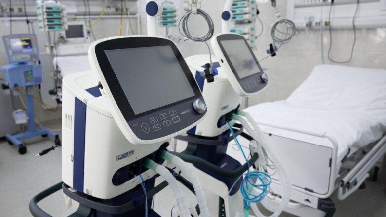 Госдеп назвал дату отправки новых аппаратов ИВЛ в Россию