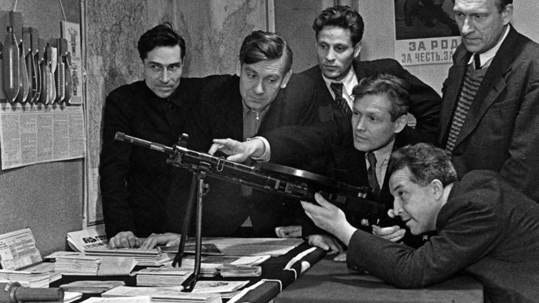 Росстат рассказал о самых больших зарплатах в СССР в конце войны