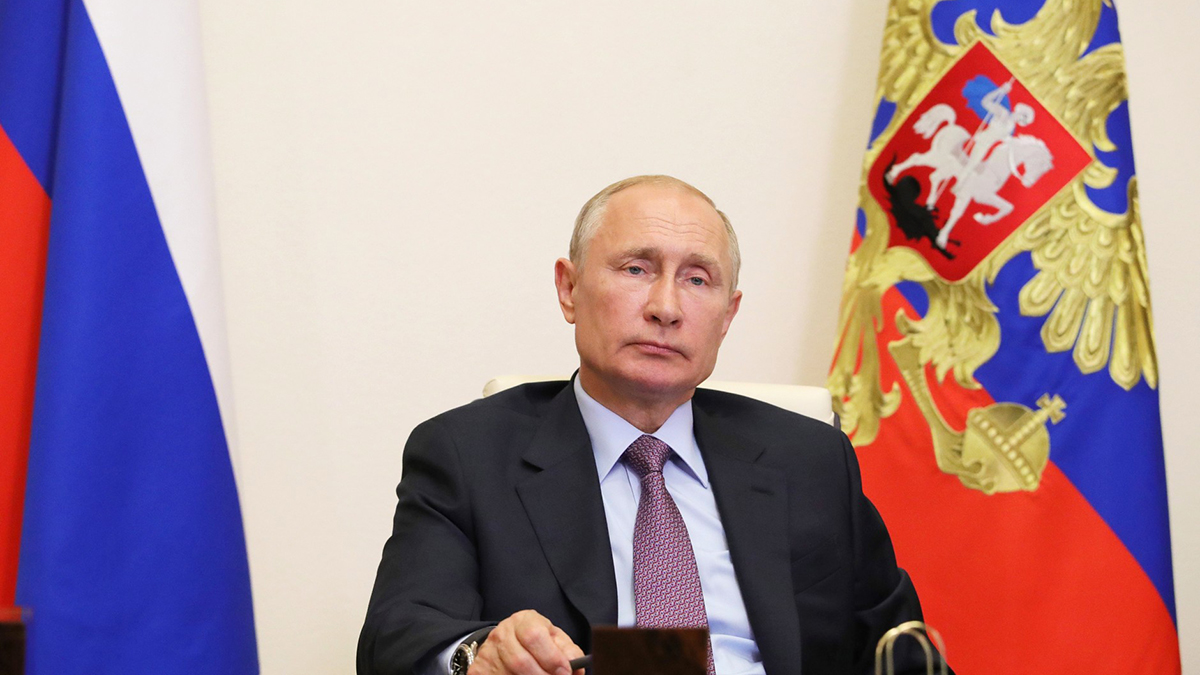 Путин освободил от должности главу Мордовии и назначил врио