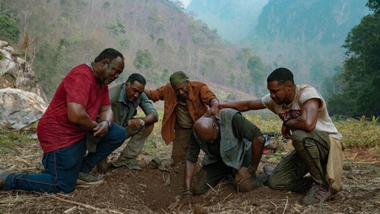 «Пятеро одной крови»: самый актуальный фильм лета