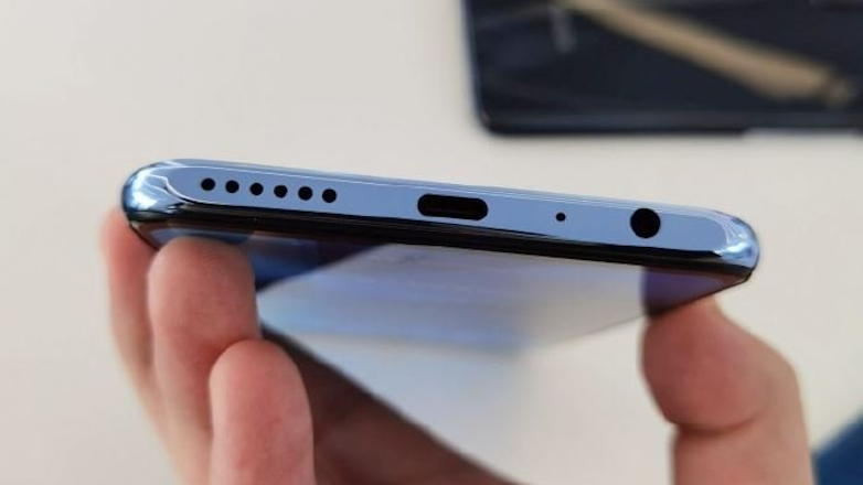 Honor X10 Max появился на «живых» фото