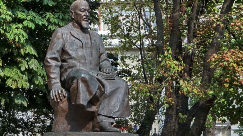 Планета чествует великого казахстанского просветителя