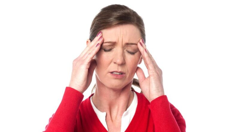 Названы необычные симптомы рака легких на лице