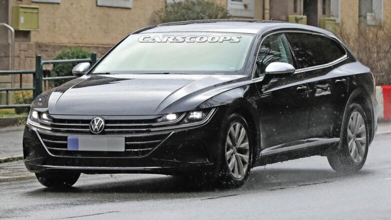 В сети появились свежие фотографии Volkswagen Arteon в новом кузове