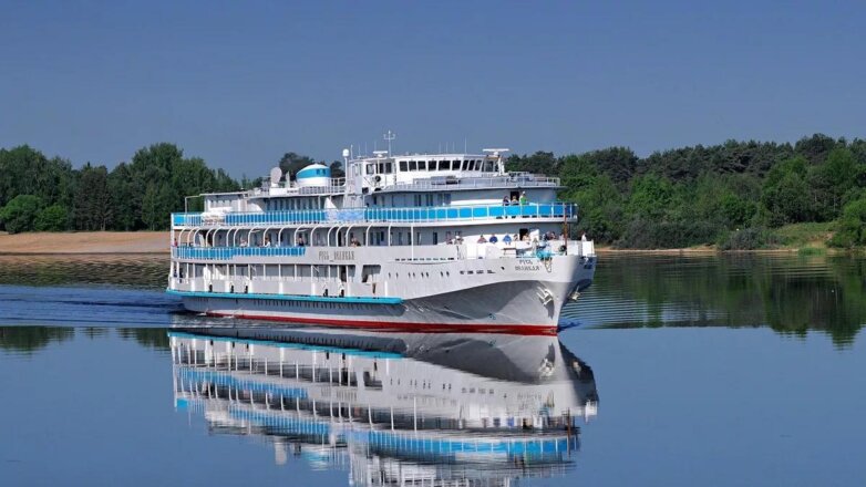 Стало известно, когда теплоходы России примут первых туристов