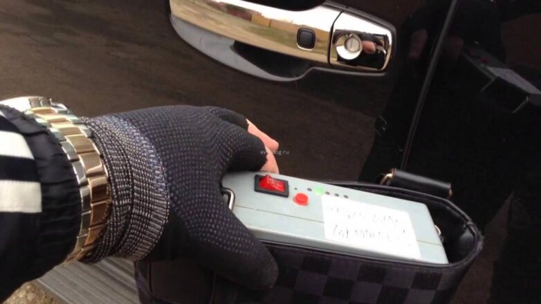 Перечислены основные признаки готовящегося угона автомобиля