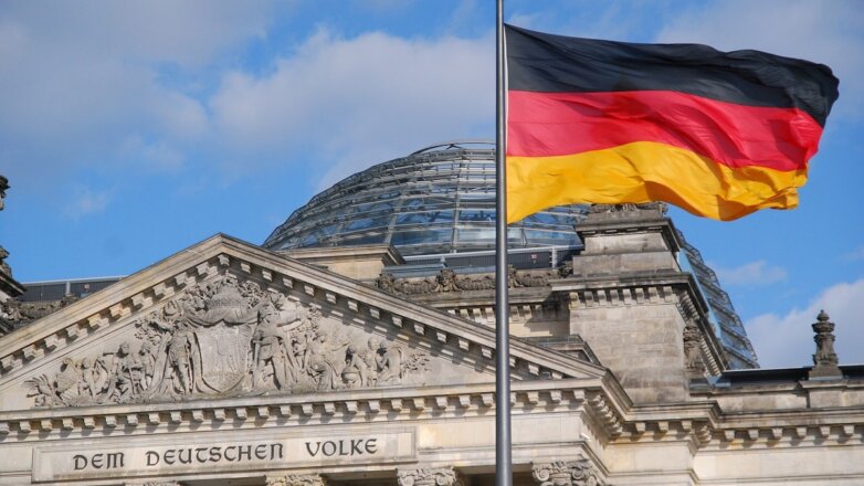 "Конец как промышленной державе" предрекли Германии из-за отказа от "Северного потока-2"