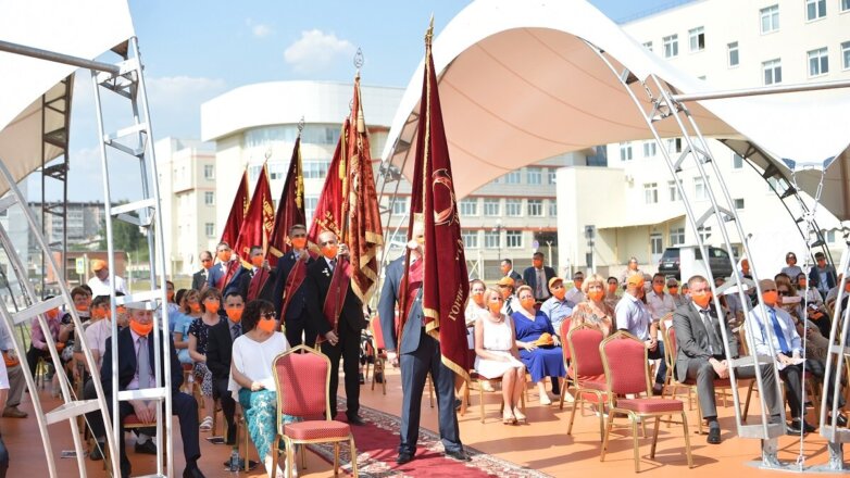 Металлурги Урала отмечают свой профессиональный праздник
