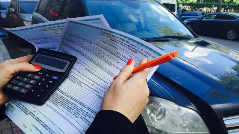 Страховщикам разрешили поднять тарифы ОСАГО