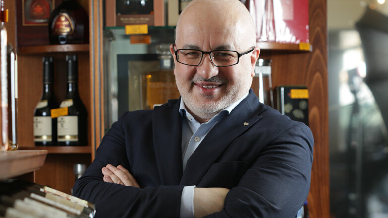  Артур Саркисян: "В вине не должно быть однообразия и прилизанности"