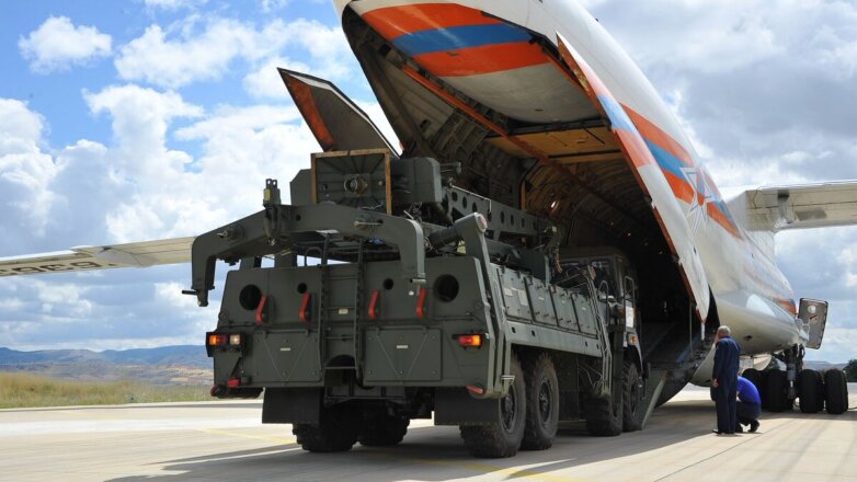 Россия и Турция намерены подписать контракт о поставках зенитно-ракетных комплексов