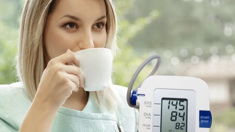 Популярный напиток назвали опасным для людей с гипертонией