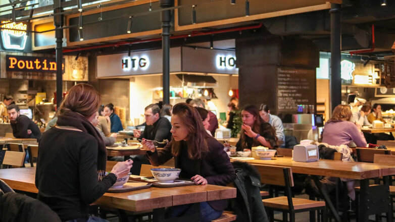 Как Россию охватила мода на гастромаркеты, изменившая культуру питания и привычки горожан