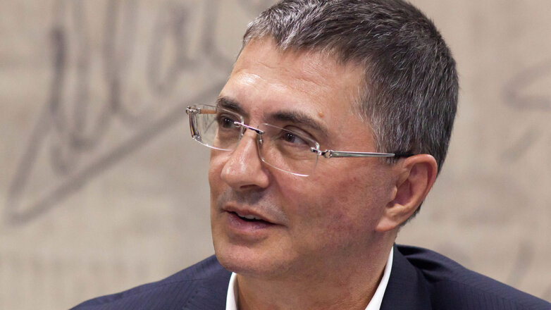 Мясников резко ответил специалистам из США о пике коронавируса в России