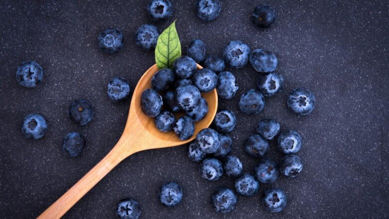 Врачи рассказали, какие ягоды способны «обновить» организм