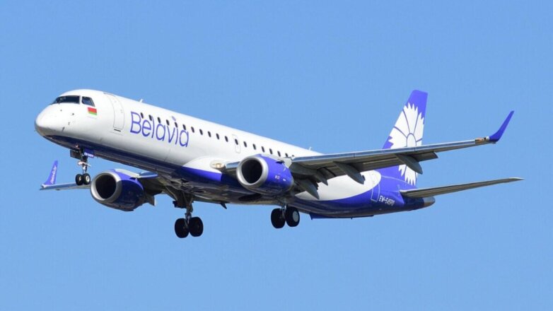 Белорусская авиакомпания начала полеты в Россию