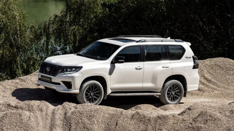 Объявлены российские цены на новый Toyota Land Cruiser Prado