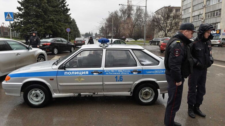 За вывод миллиардов рублей за рубеж "черных" банкиров задержали под Ростовом