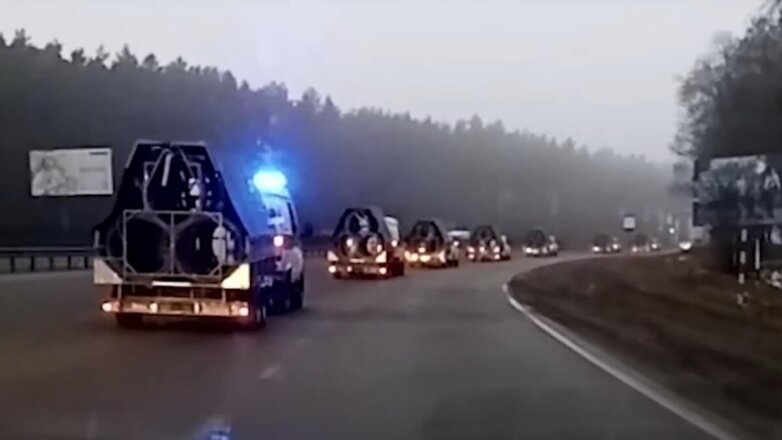 Силовики стянули спецтехнику к резиденции Лукашенко перед акцией протеста