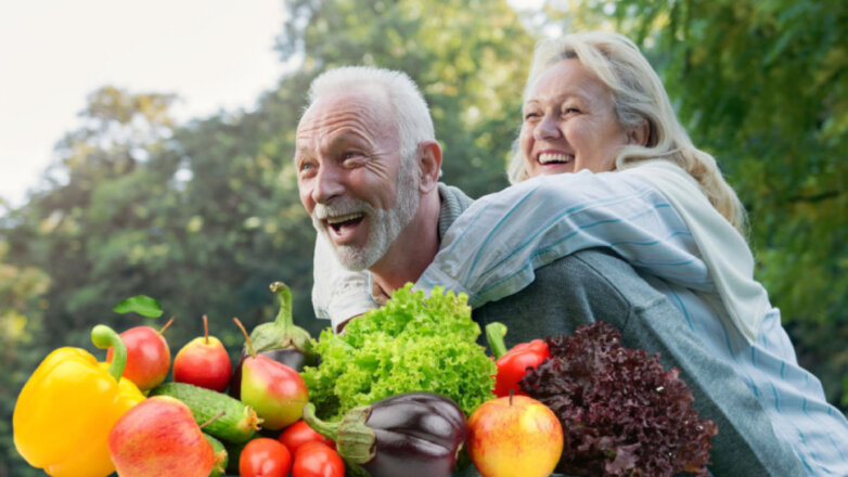 Диетологи раскрыли секреты долголетия жителей "голубых зон"