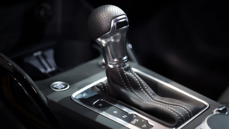 Водителям назвали ошибки, способные "убить" автомобиль с АКПП