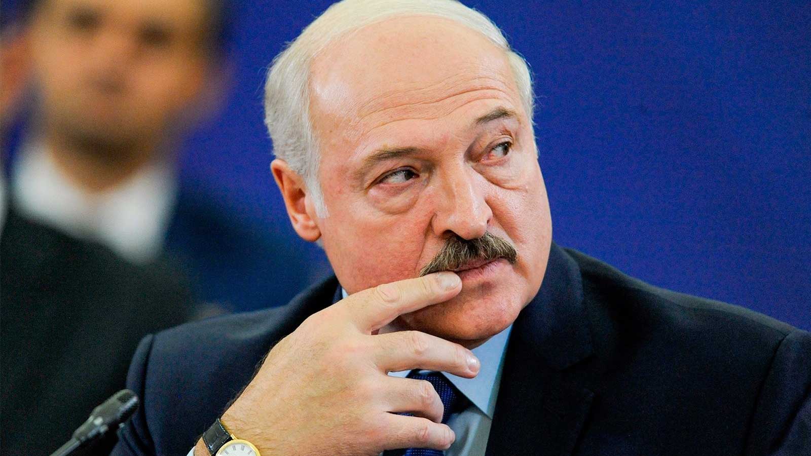 Лукашенко назвал единственный способ сместить его с должности