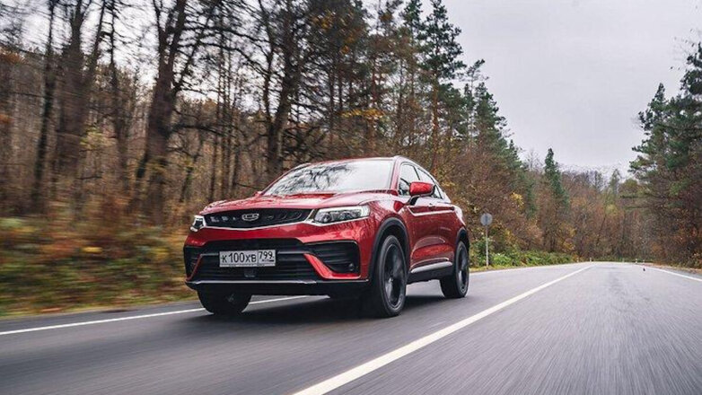 Более дешевая люксовая версия Geely Tugella появилась в России