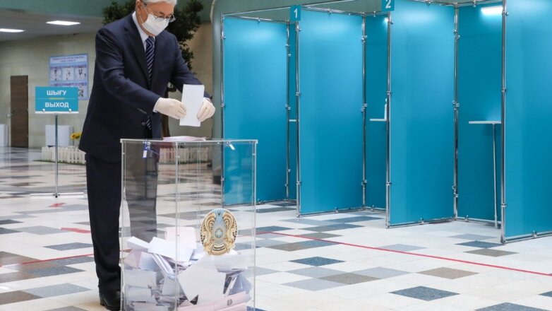 Казахстан показал пример проведения безопасных выборов в пандемию