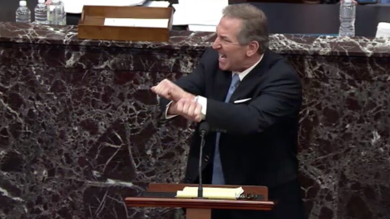 Адвоката Трампа высмеяли на слушаниях по импичменту