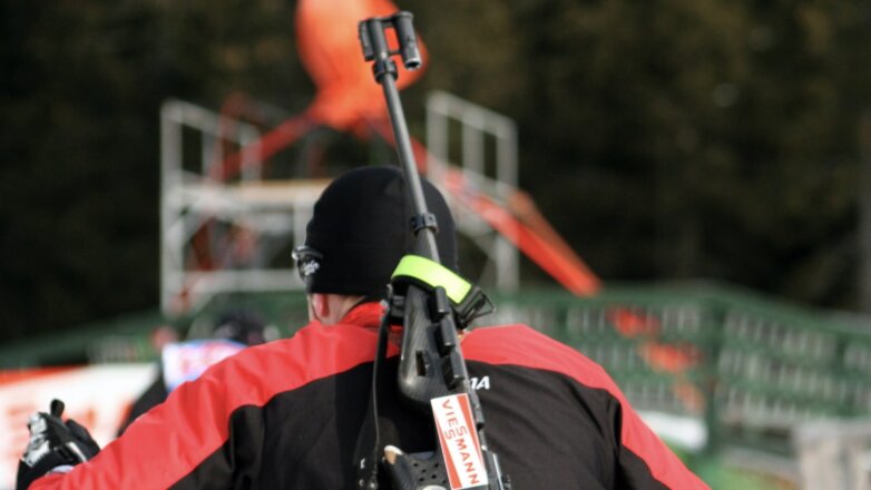 Союз биатлонистов России обязали заплатить €300 за изготовление флага