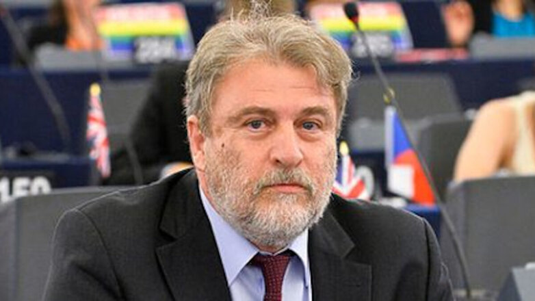 В Греции рассказали об "антироссийской истерии" в Евросоюзе