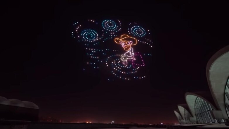 С помощью дронов и картин ван Гога установили мировой рекорд: видео