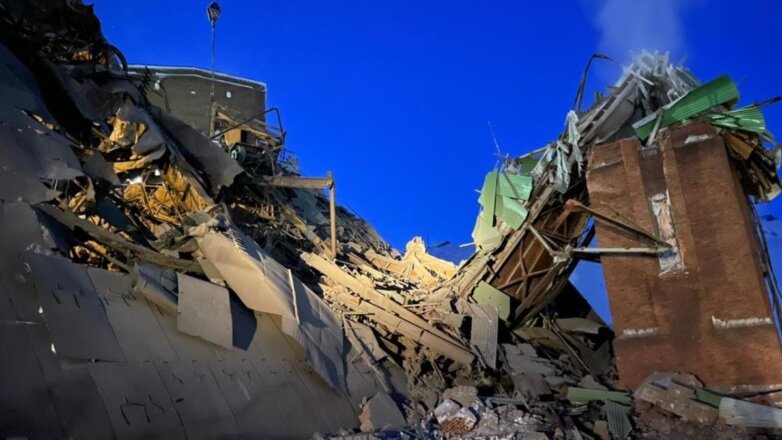 В деле об обрушении цеха в Норильске появились задержанные